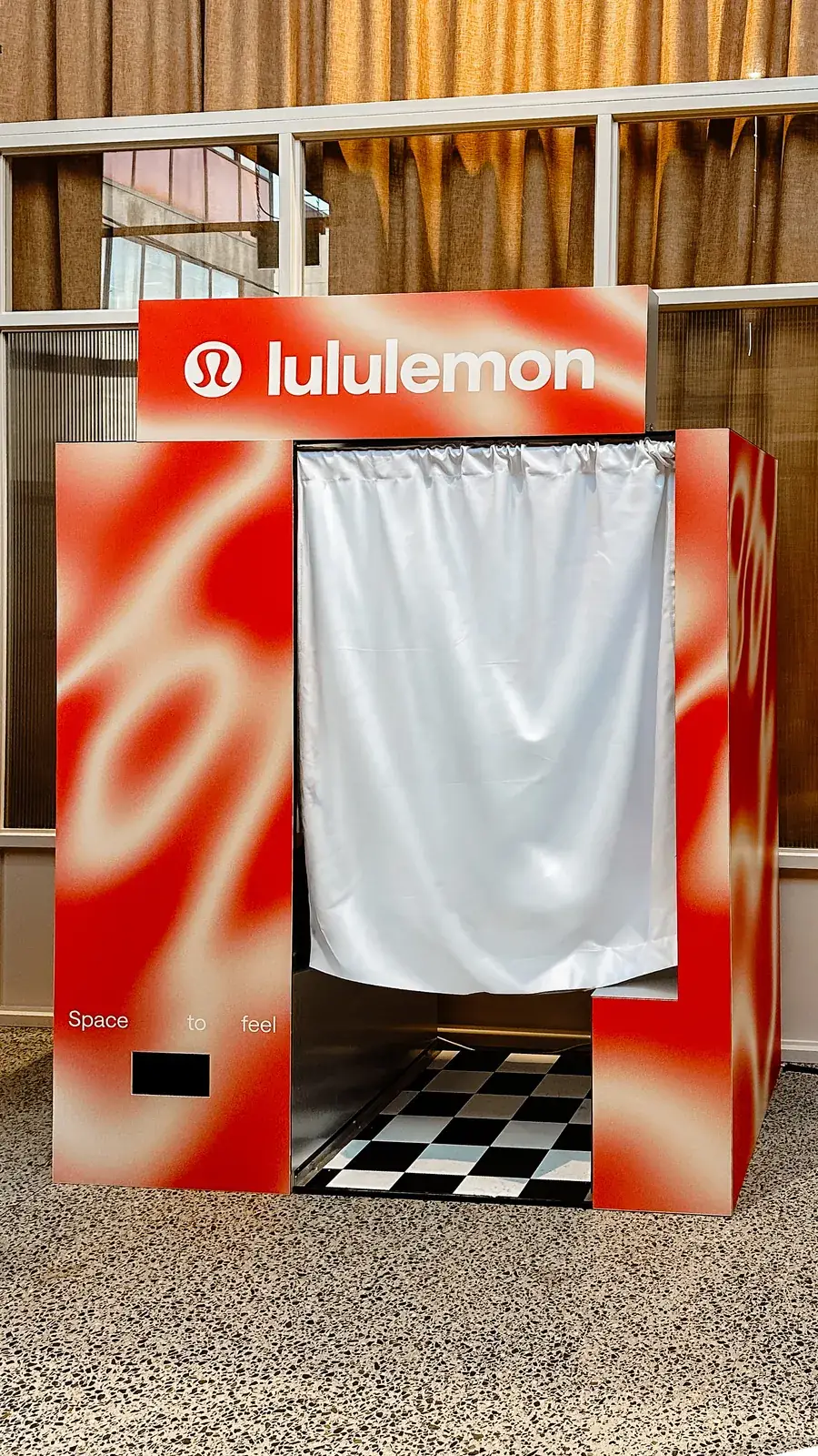 The Modula, the Branded Booth — 2 of 5