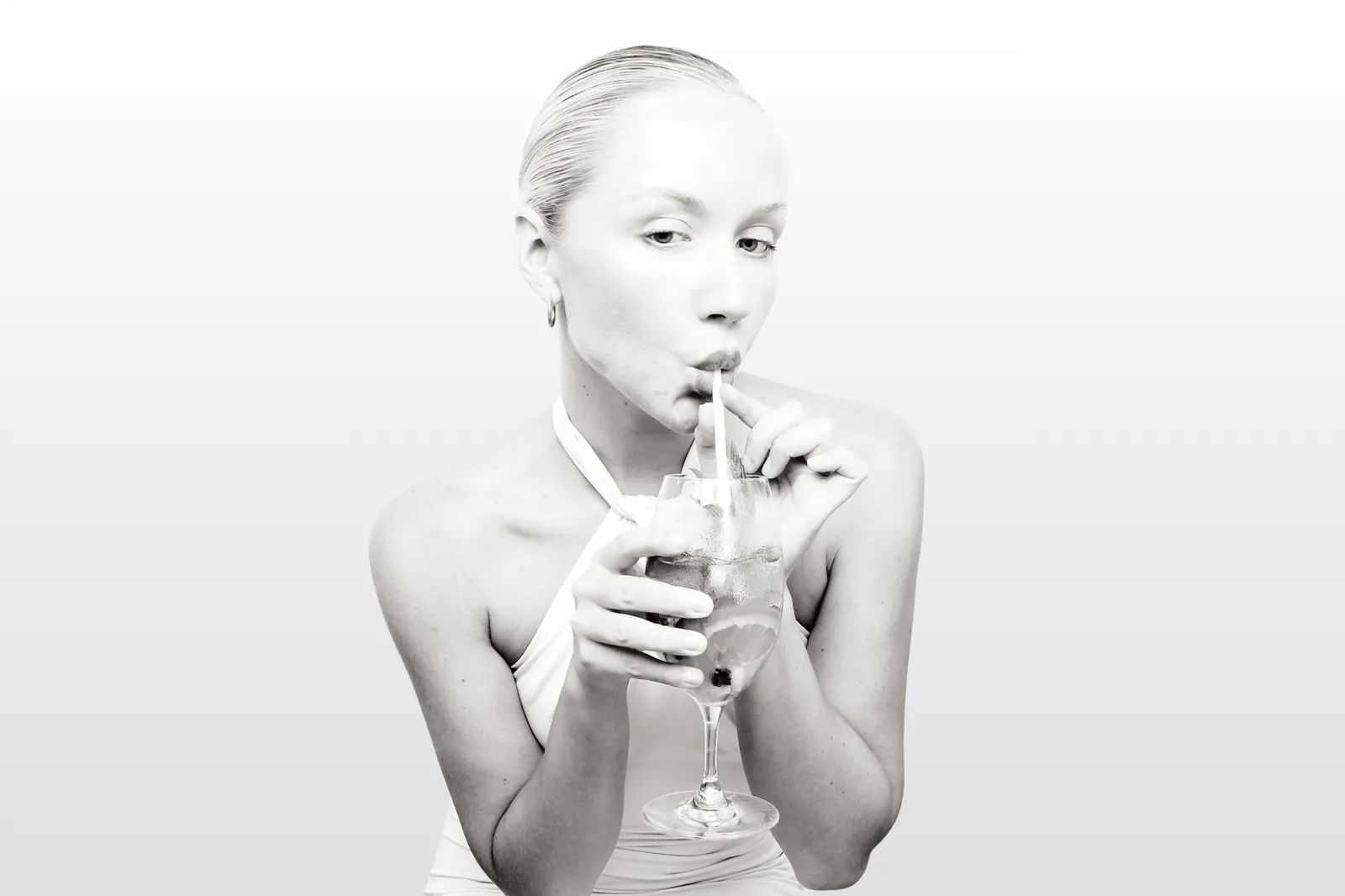 Lucida Lux, the Glam Booth, at an event — 7 of 9