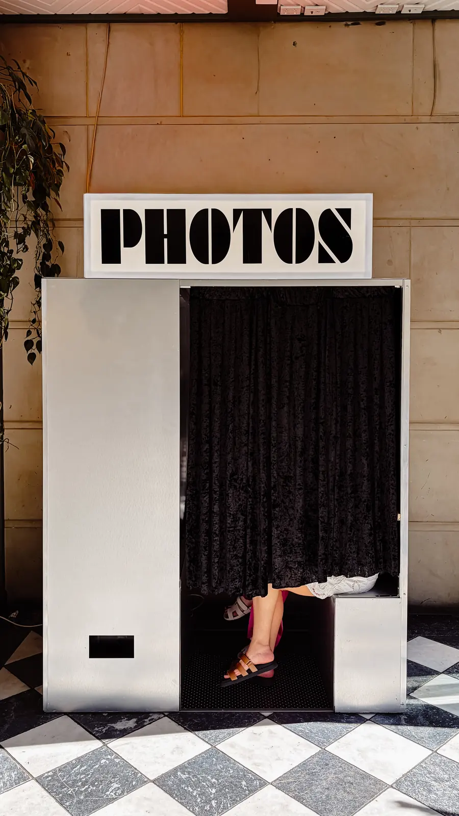 Futura Lux, the Vintage Booth, at an event — 5 of 5